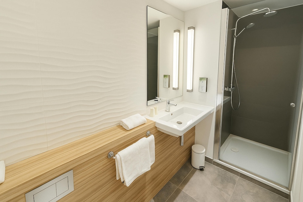 Standard Studio, 1 Queen Bed - Photo 17