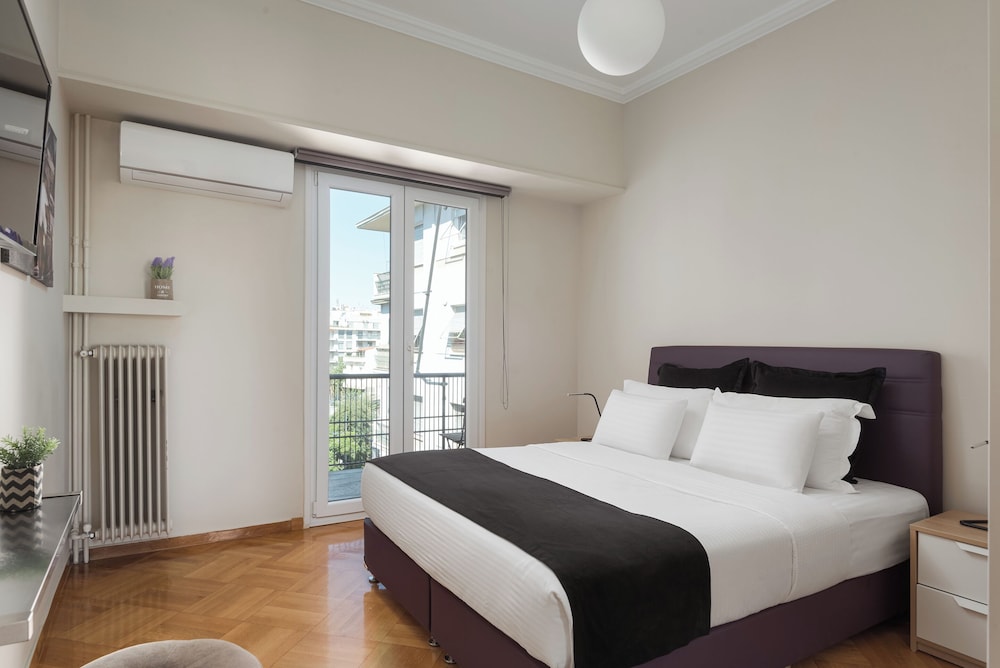 Apartment, Balcony