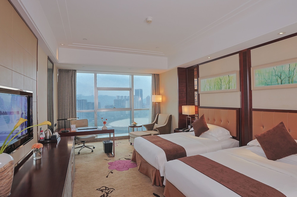 Twin Room with City View photo 1