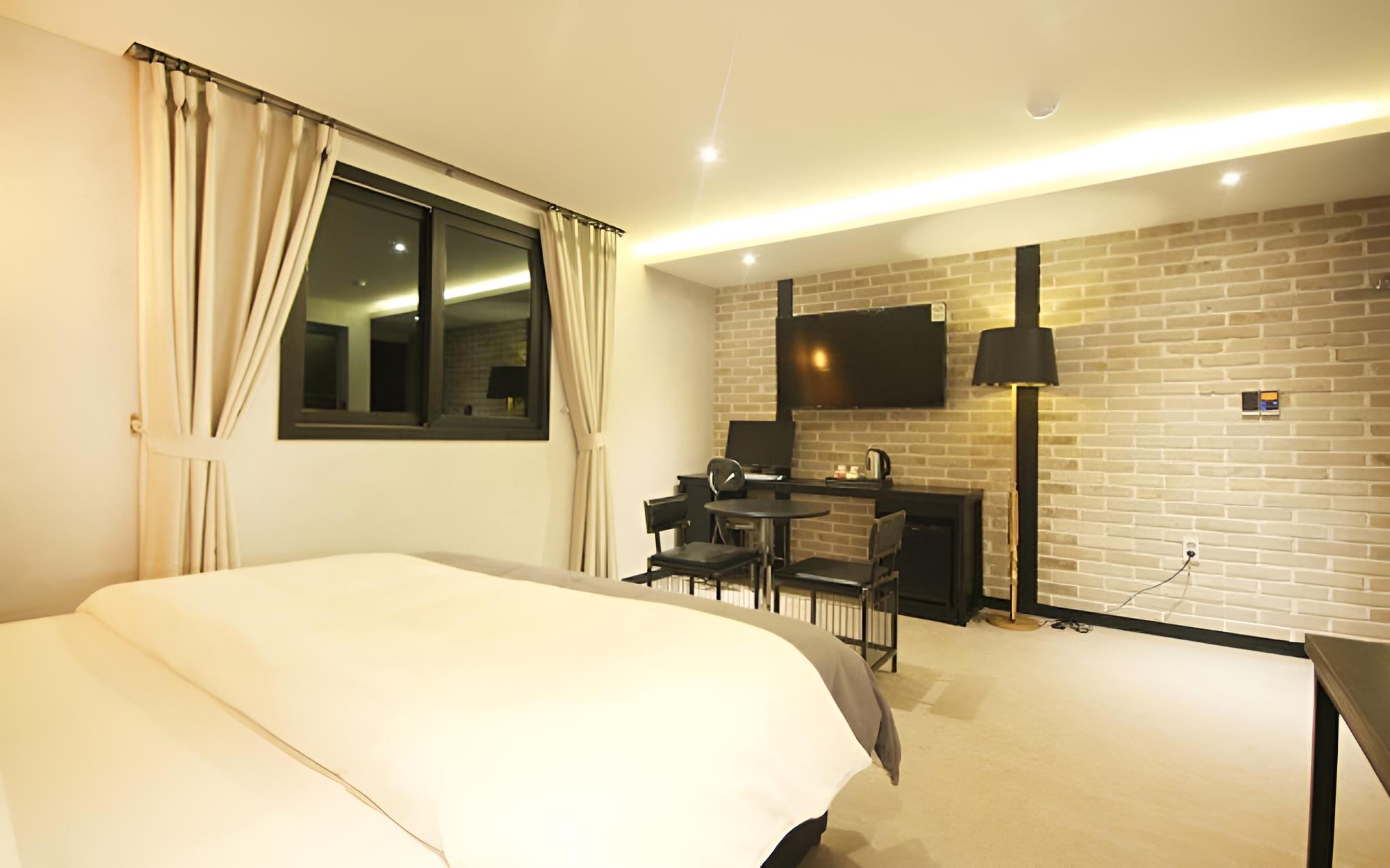 Room (Standard first-come first-served disc) - Photo 1