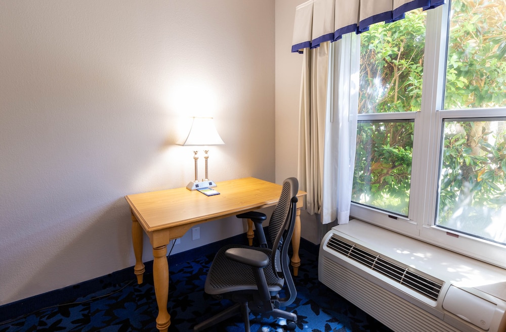 Hampton Inn & Suites Jacksonville Deerwood Park, Zdjęcie 6