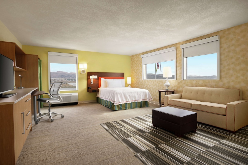 Room, 1 Queen Bed, Accessible (Mobility & Hearing, 3x3 Shower) photo 1