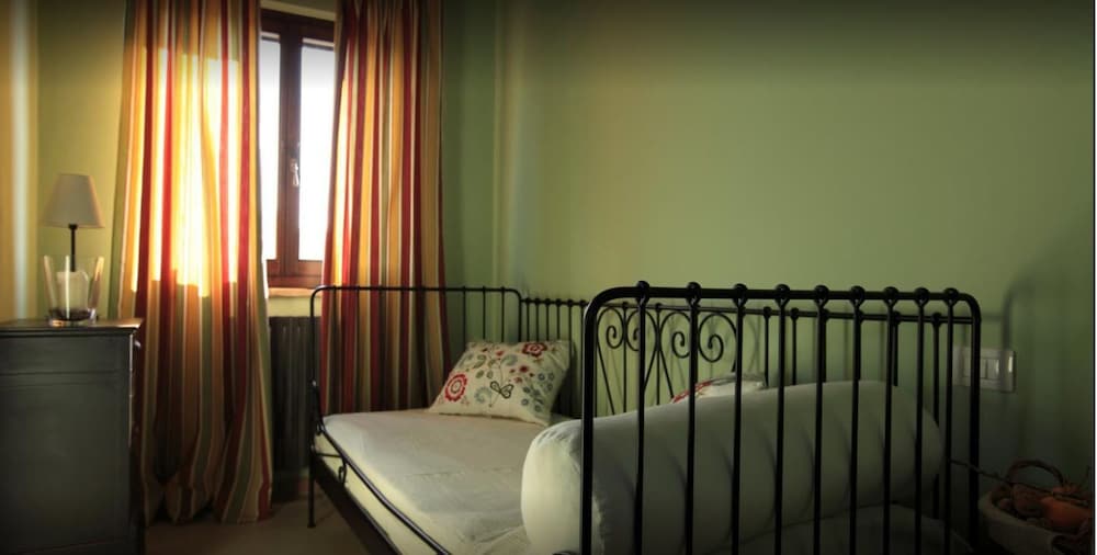 Apartment, 2 Bedrooms, Kitchen, View photo 2