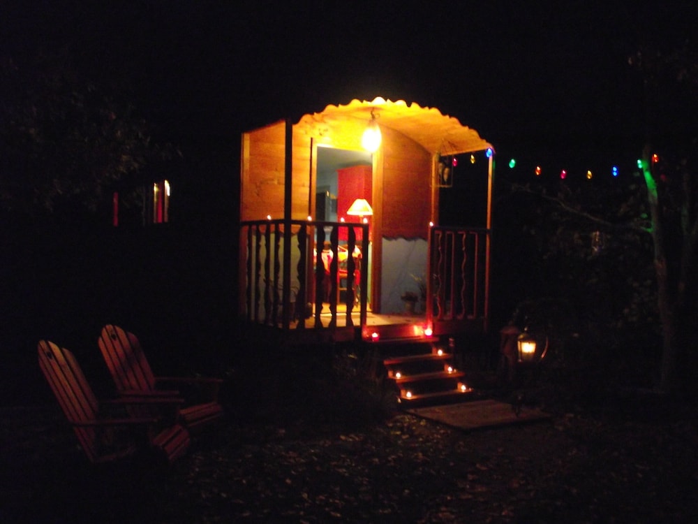 Cabane Standard, salle de bains attenante, vue jardin (Mademoiselle Bohème) photo 2