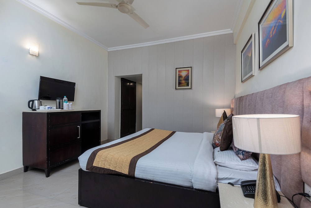 Deluxe Room - Photo 1