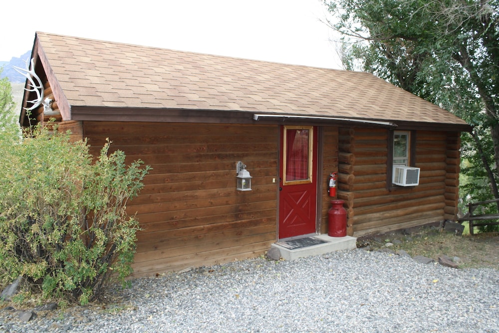 Superior Cabin, Ensuite, River View (Sportsman's Cabin) photo 2