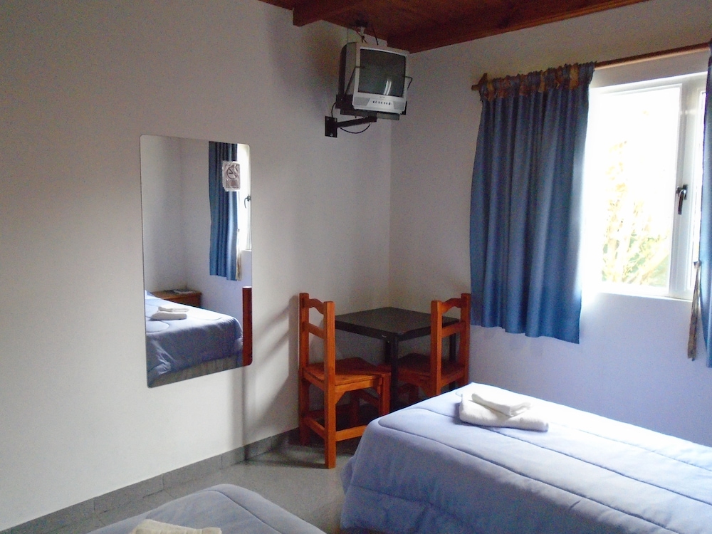 Standard Twin Room photo 2