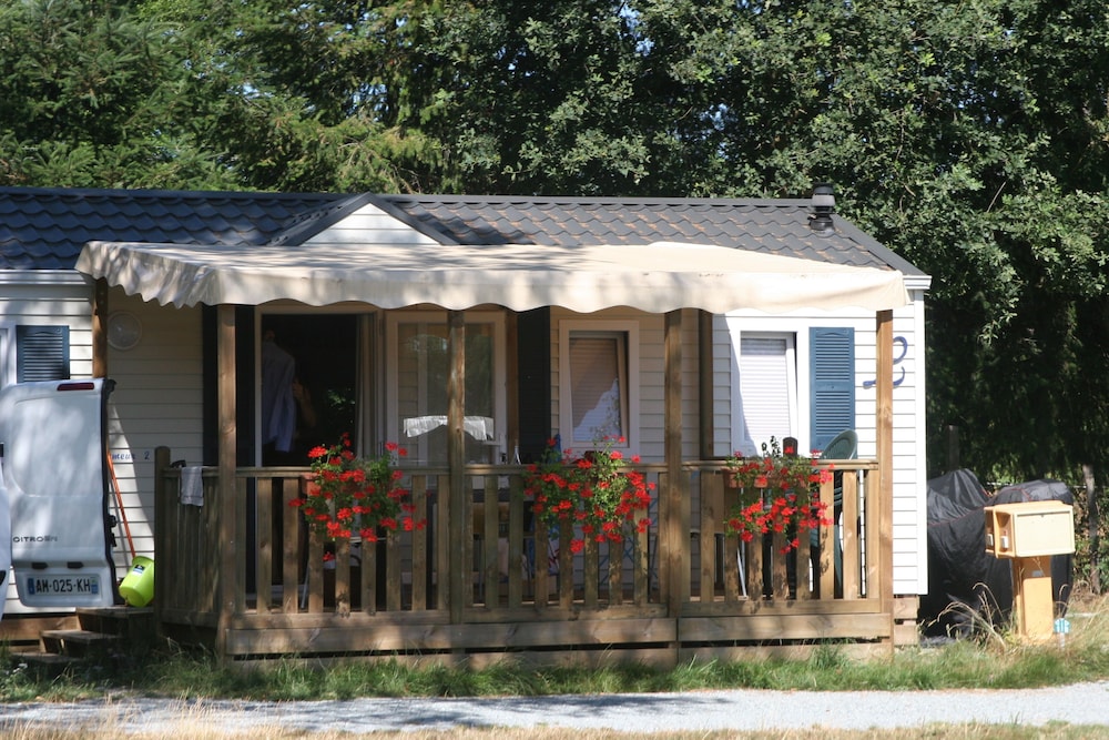Mobile Home, 3 Bedrooms - Photo 5