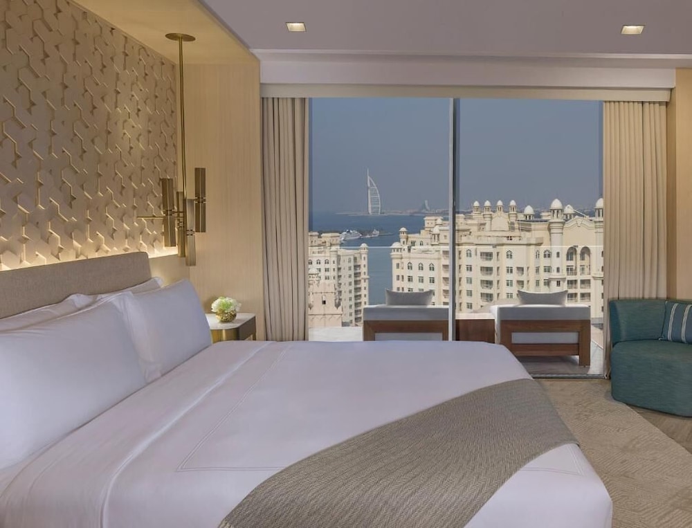 Superior Sea View, Including New Year Gala Dinner & Party