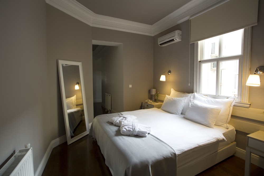 Suite photo 1