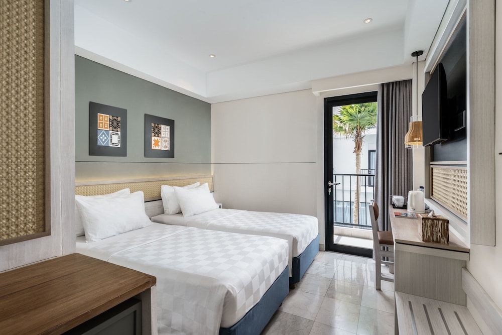 Deluxe Double or Twin Room - Photo 6