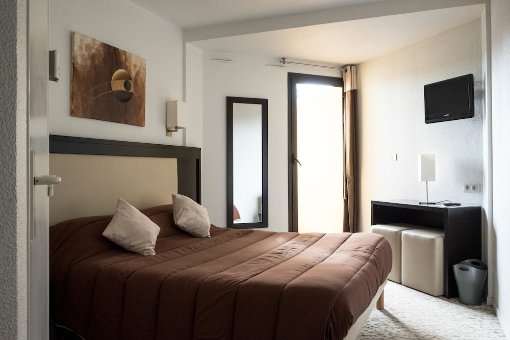 Double Room, City side photo 3