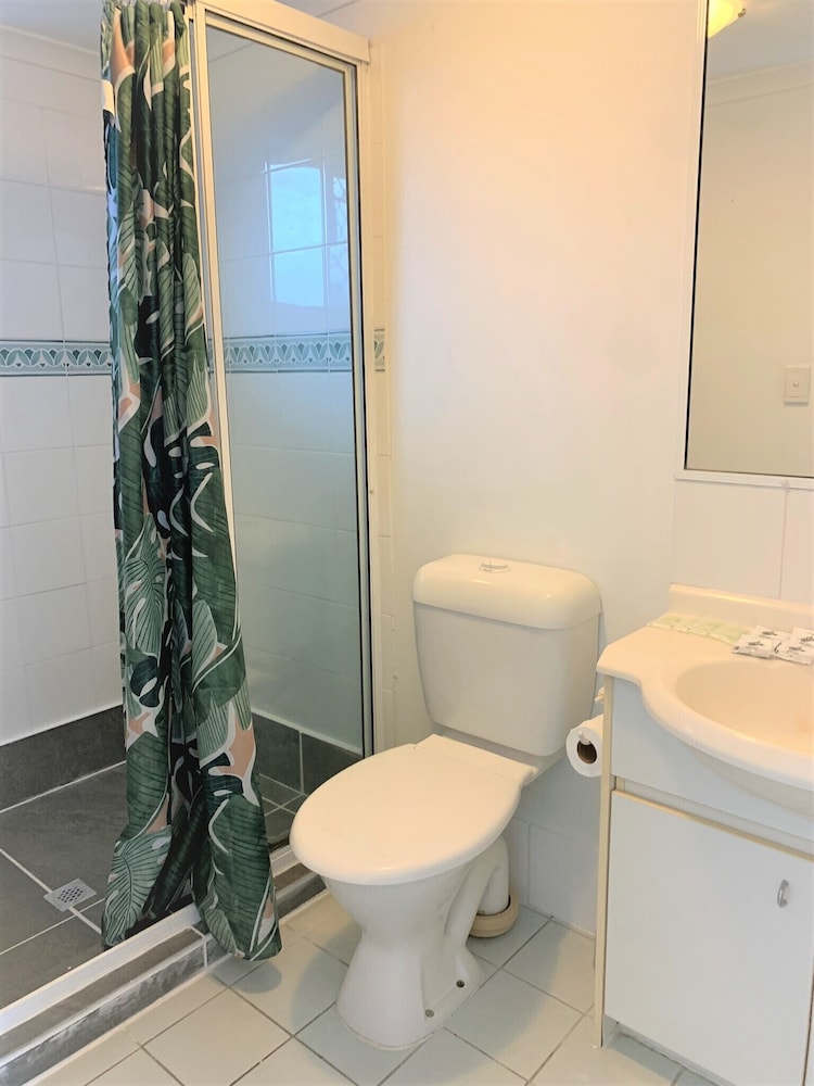 Apartment, 1 Bedroom, Kitchen, Ground Floor photo 2