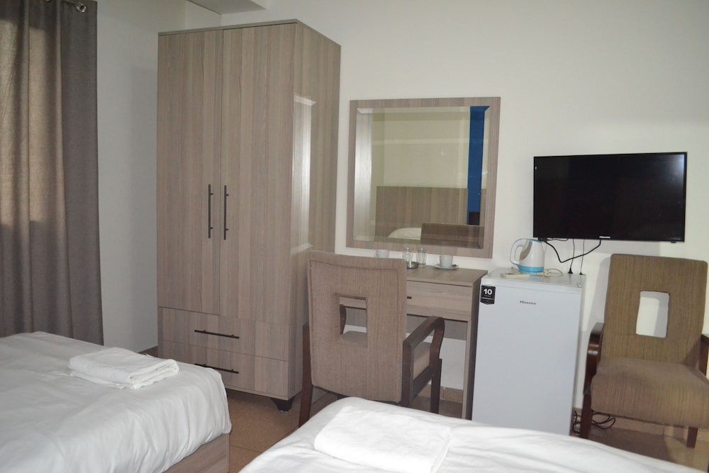 Apartment, 2 Bedrooms - Photo 7