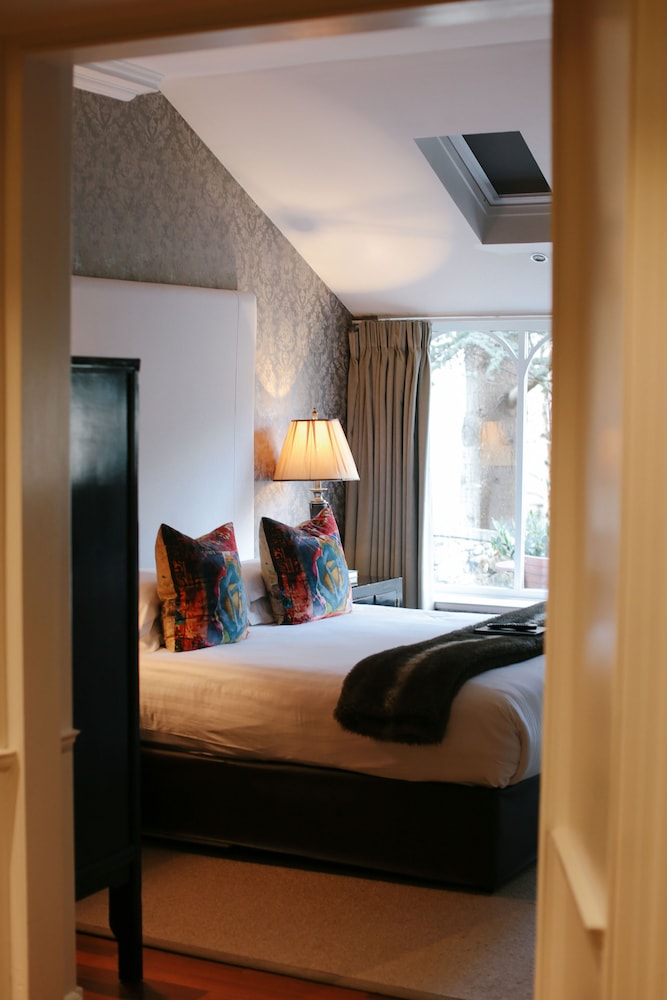 Luxury Double Room, Jetted Tub - Photo 23