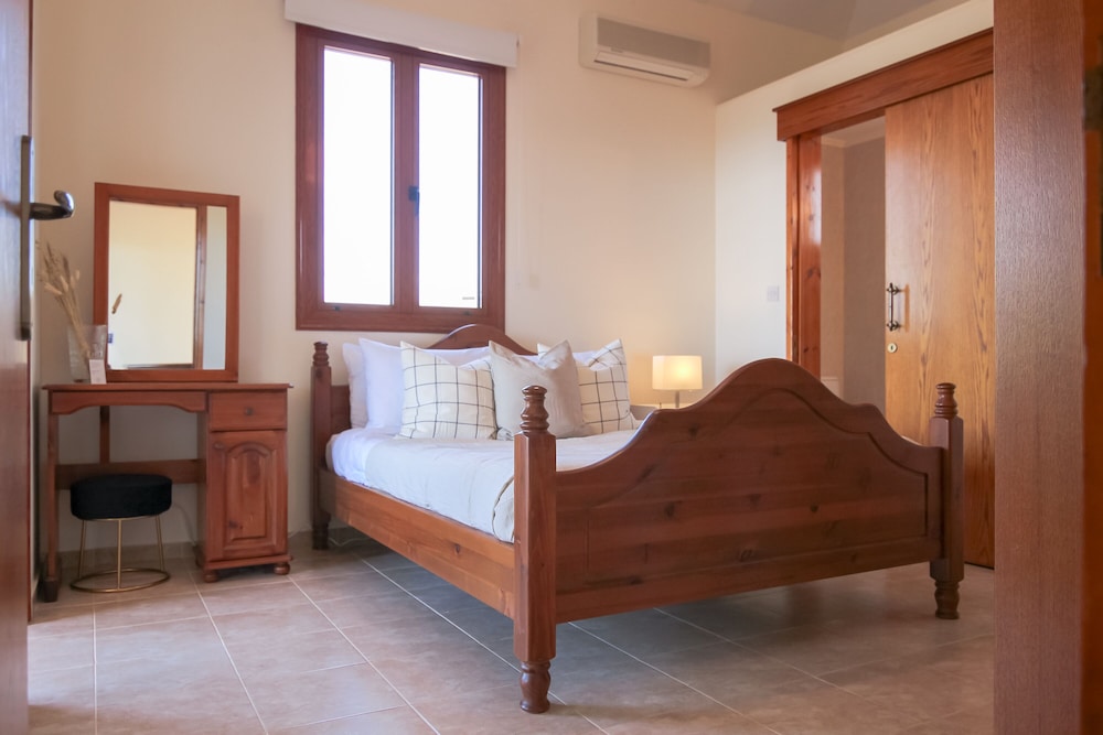 Luxury Villa photo 3