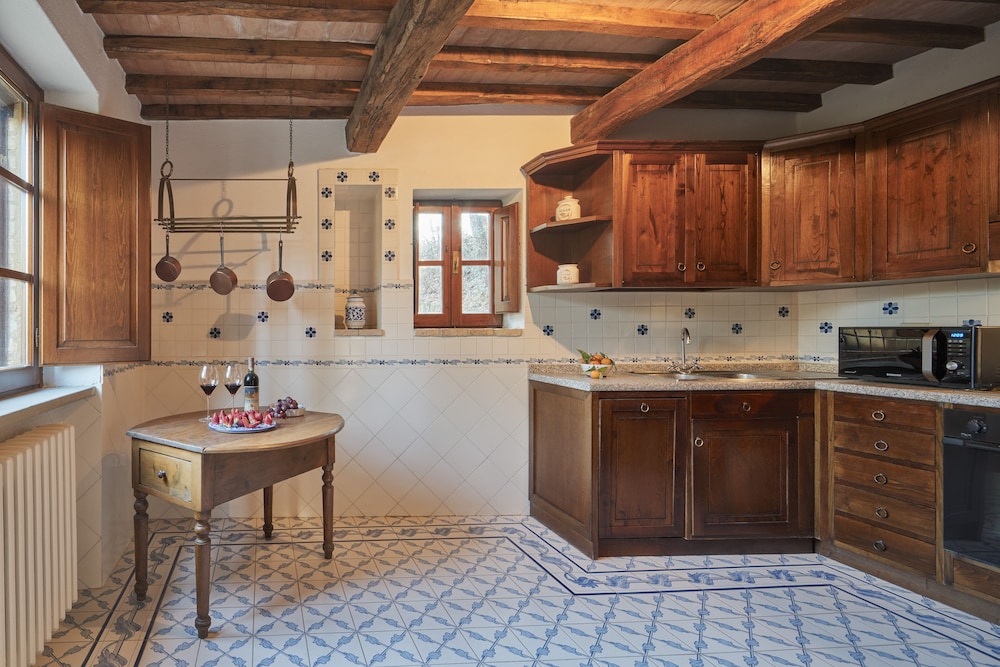Exclusive Villa photo 2
