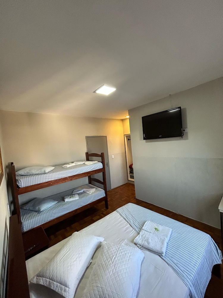 Deluxe Quadruple Room photo 3