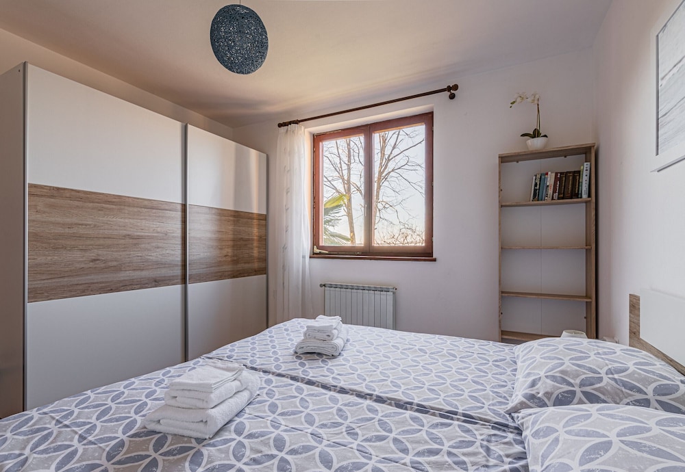 Standard Apartment, 3 Bedrooms, Mountainside (Spacious App Breza With Amazing View) photo 1
