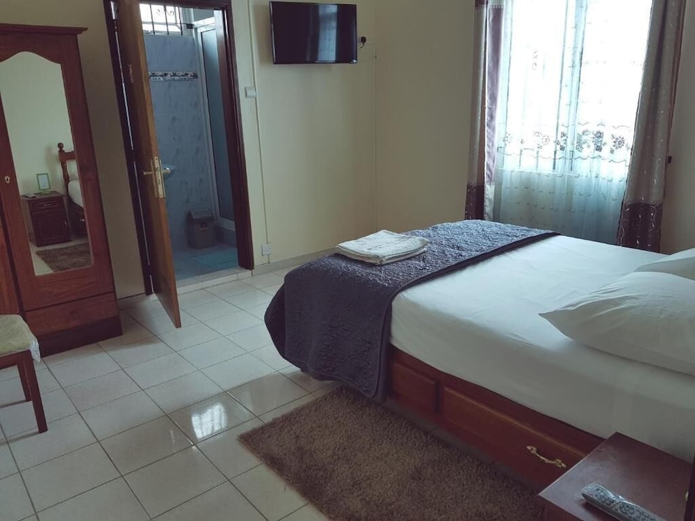 Standard Room, 1 Double Bed photo 3