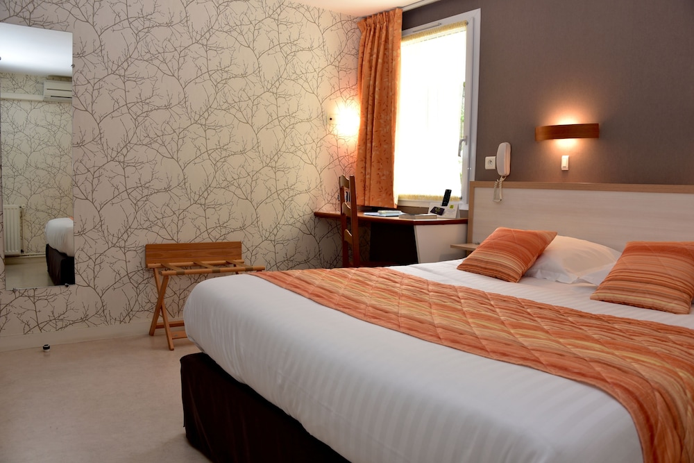 Standard Double Room - Photo 3