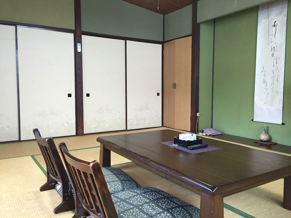 Japanese Style Room For 10 Guests No Toilet photo 1