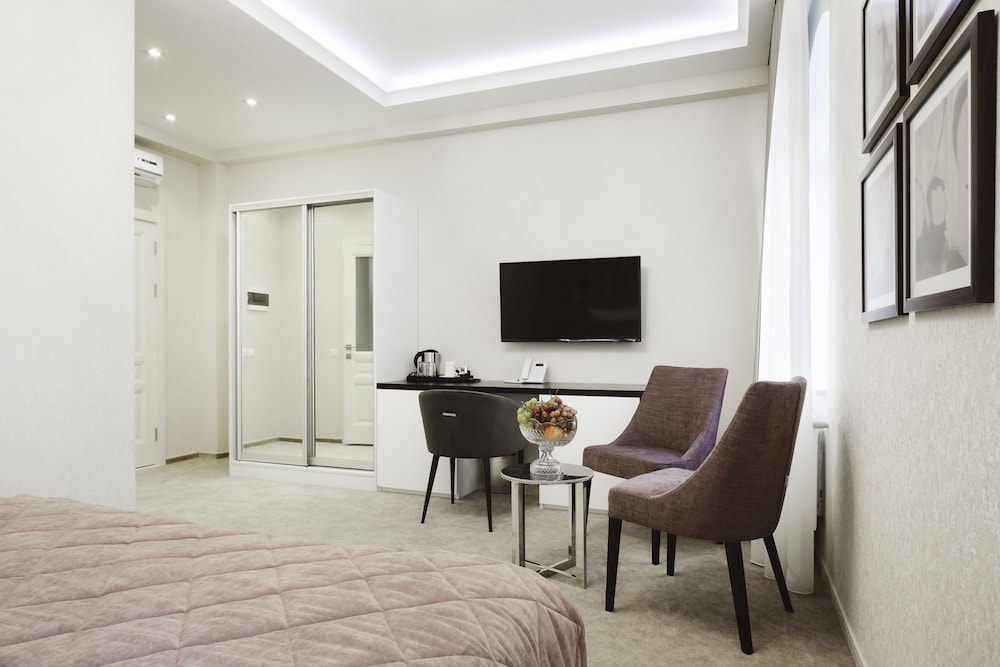Superior Double Room, 1 King Bed - Photo 3