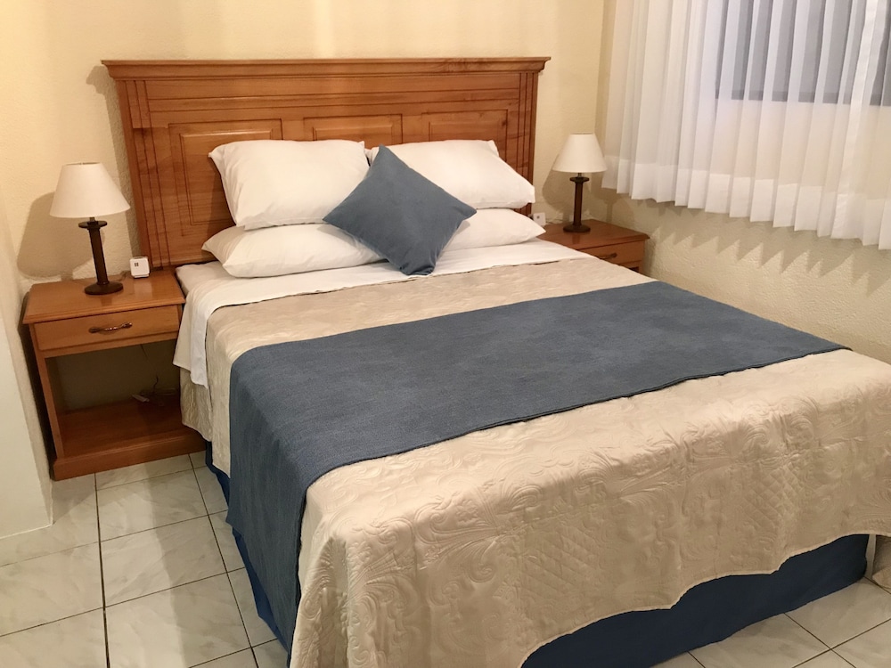 Classic Quadruple Room photo 2