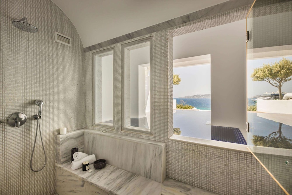 Suite (Grace with Plunge Pool) photo 2