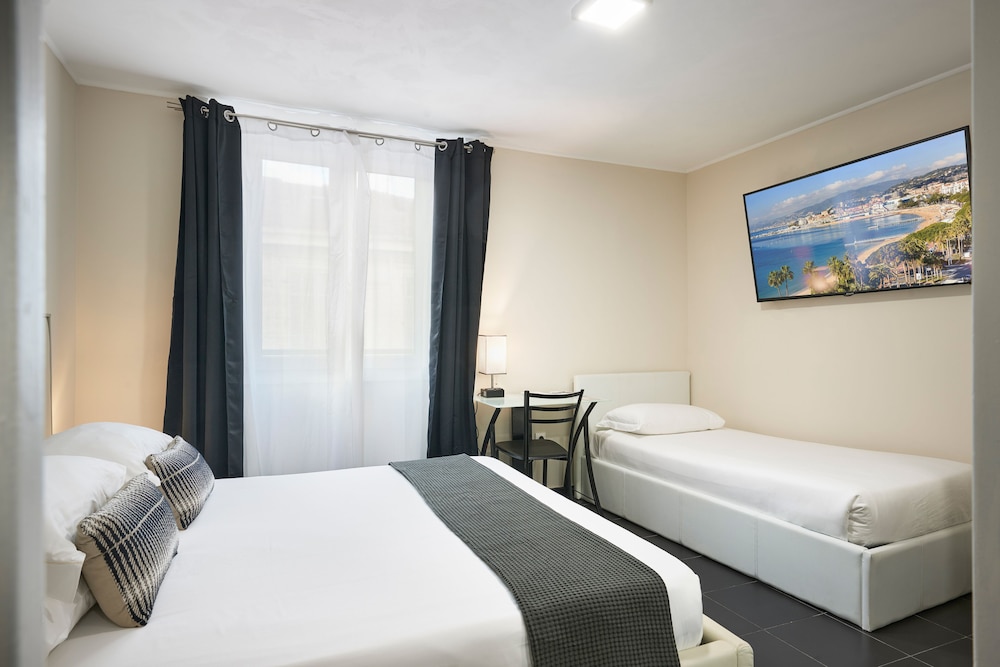 Triple Room - Photo 2