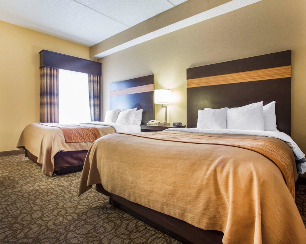 Suite, Multiple Beds, Non Smoking - Photo 6