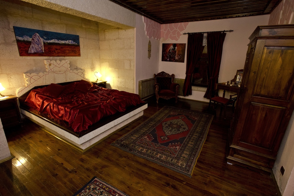 Panoramic Room - Photo 18