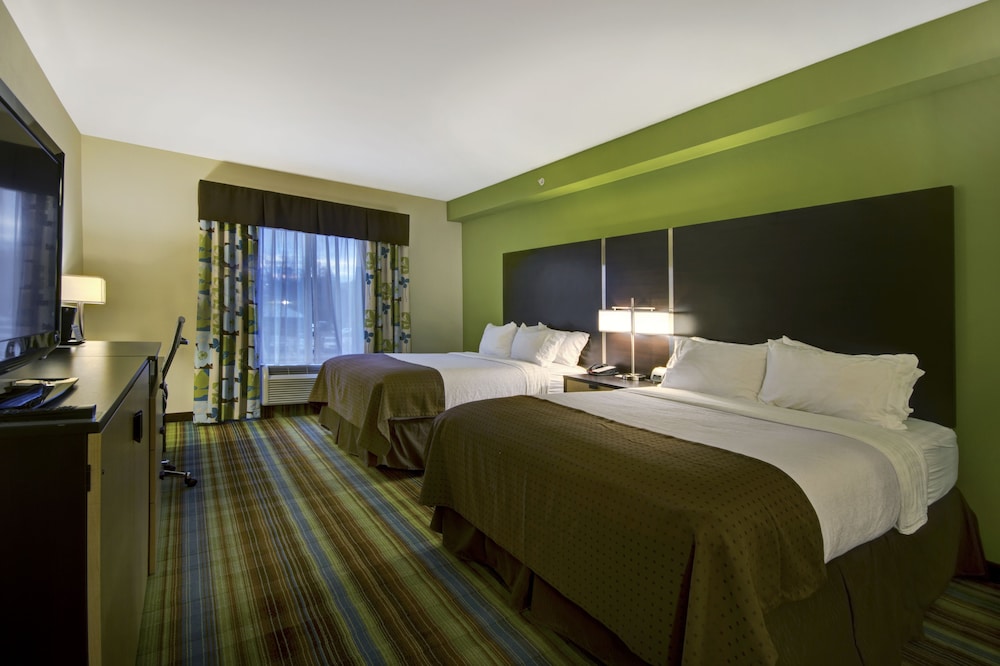 Standard Room, 2 Queen Beds - Photo 1