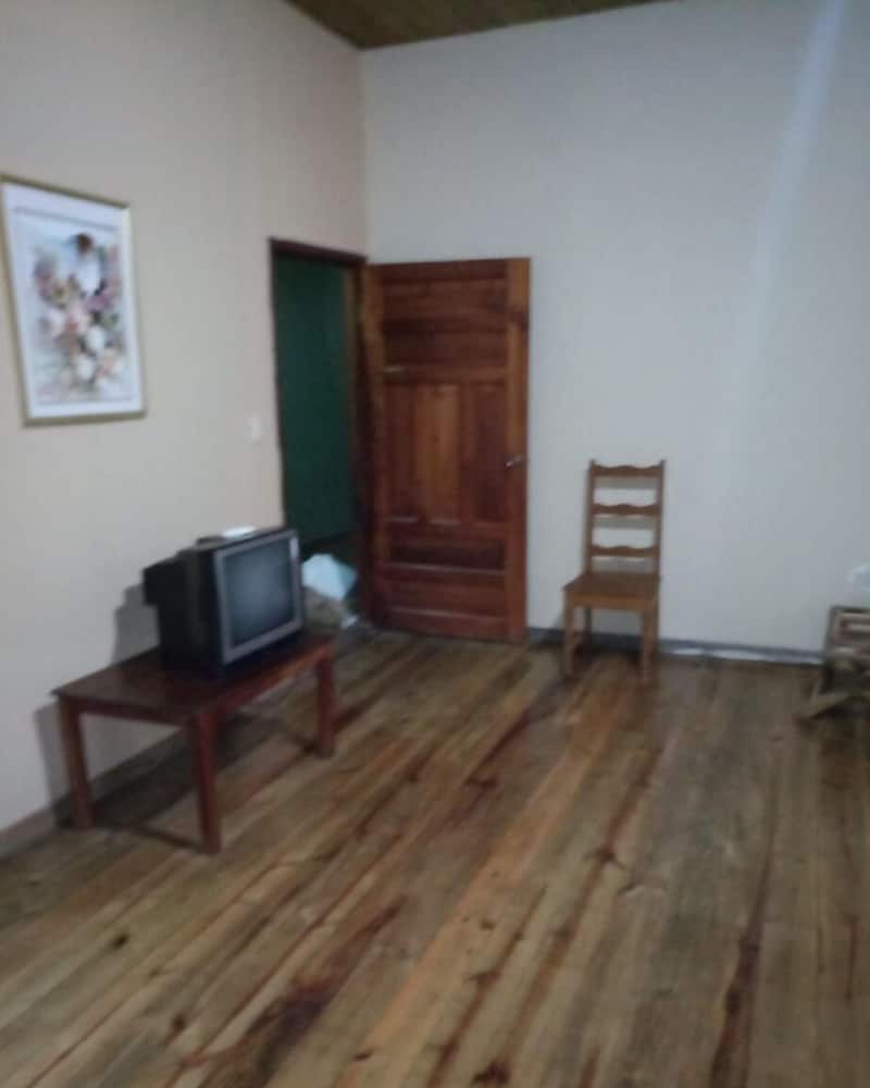 Family Triple Room photo 2