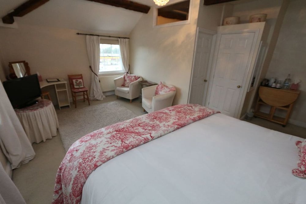 Superior Room, 1 King Bed (Hodnet / Wem) photo 2