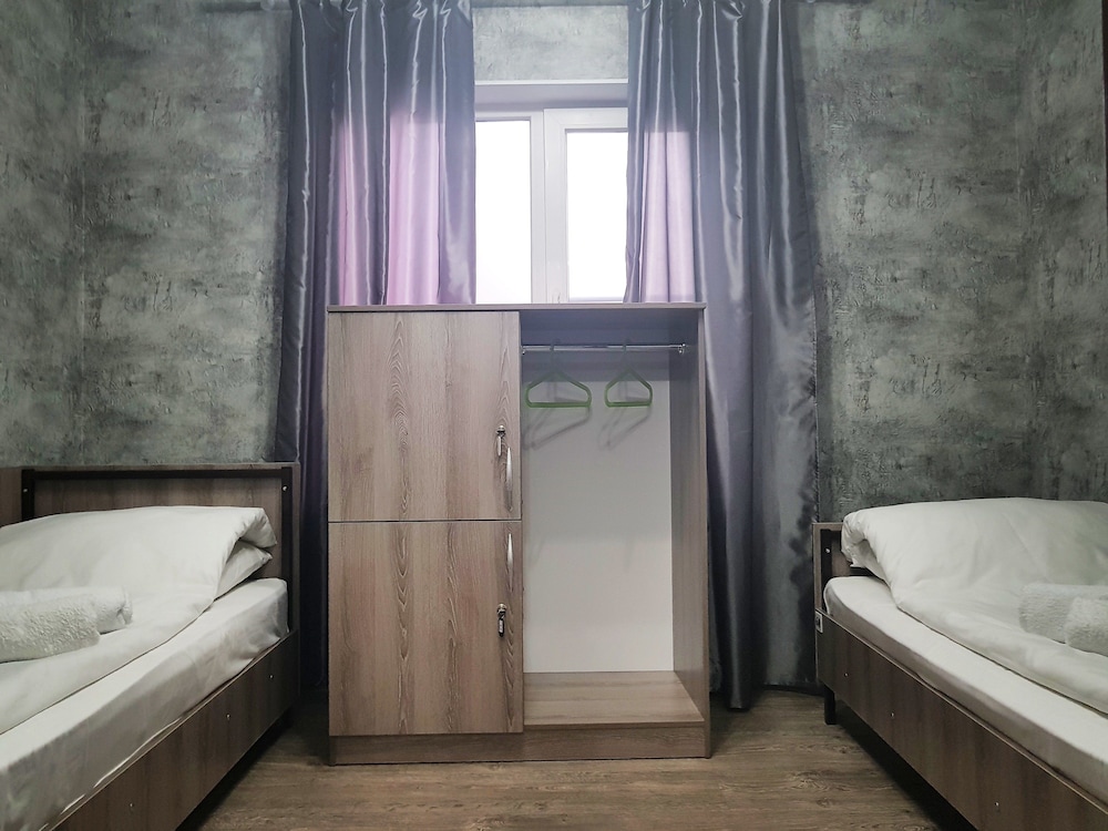 Economy Twin Room photo 1
