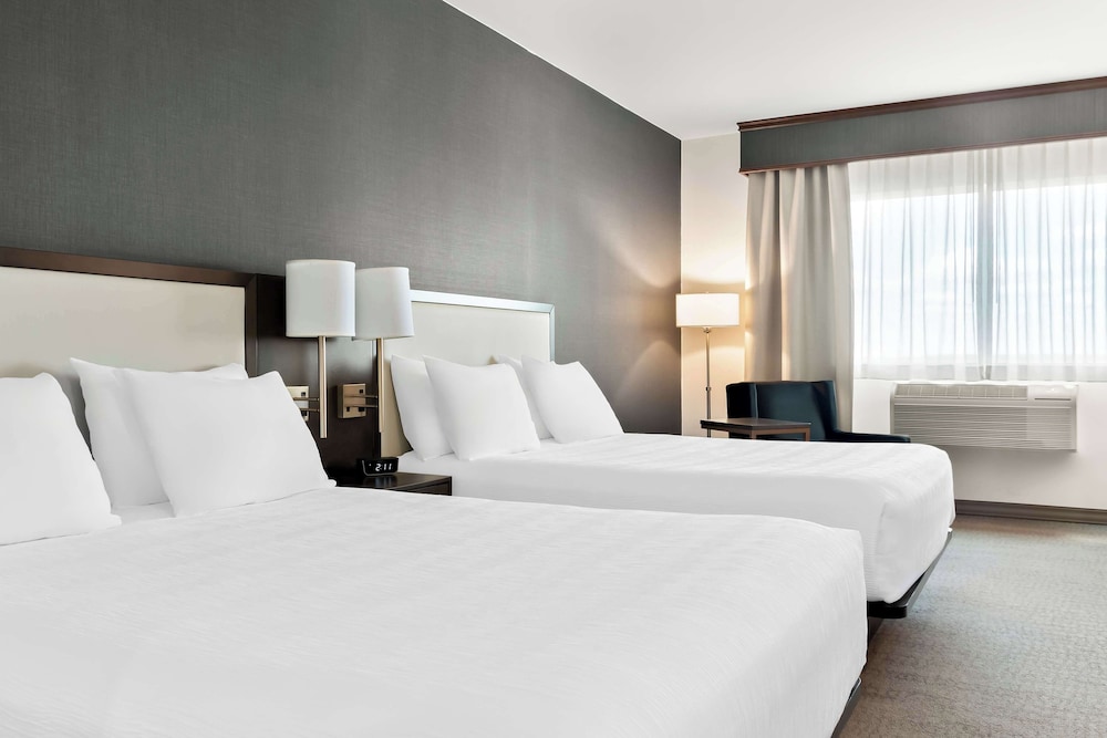 Standard Room, 2 Queen Beds, Kitchenette photo 1
