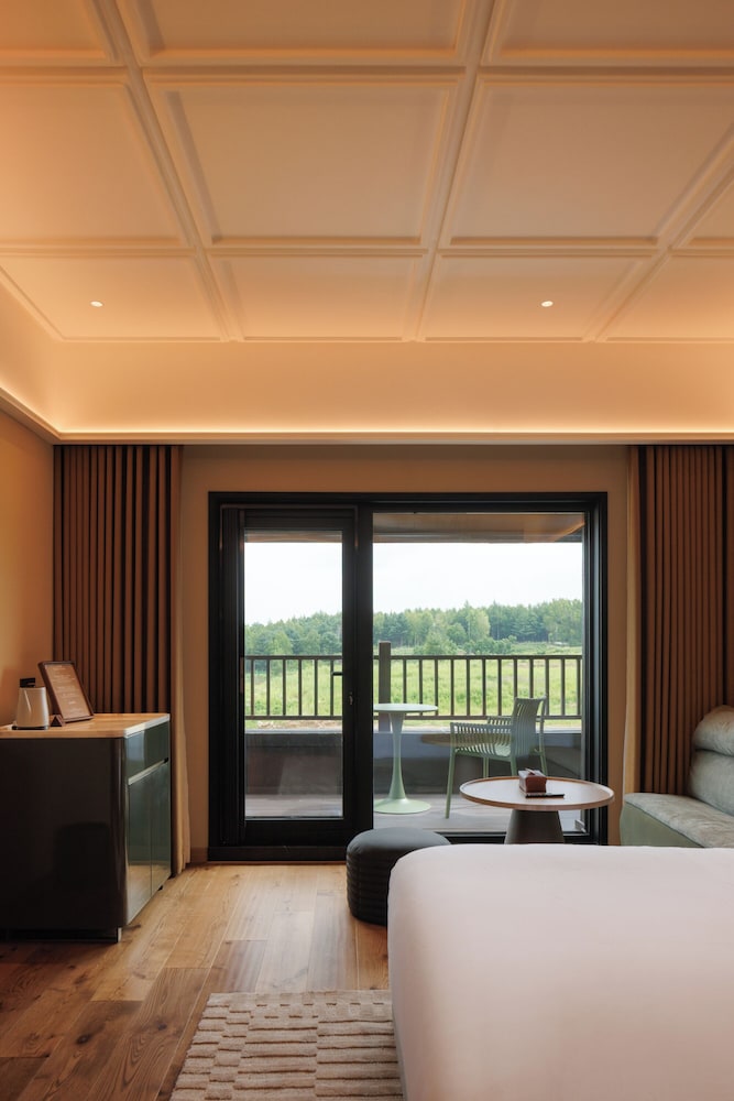 Standard Room, Courtyard View