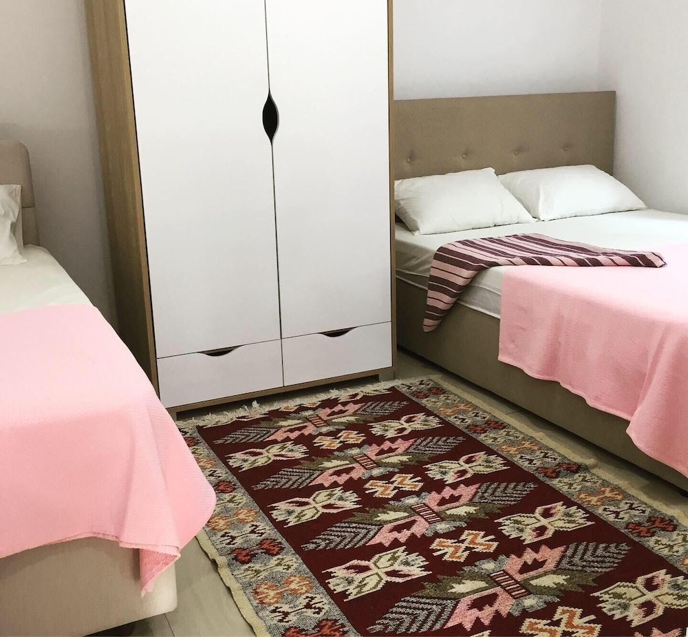 Family Studio Suite photo 1