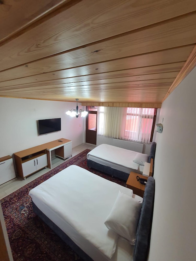 2+1 Family Room