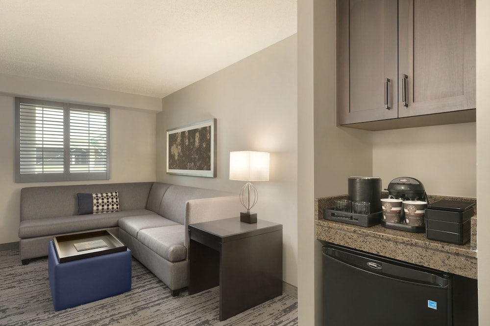 Suite One King Bed - Photo 6