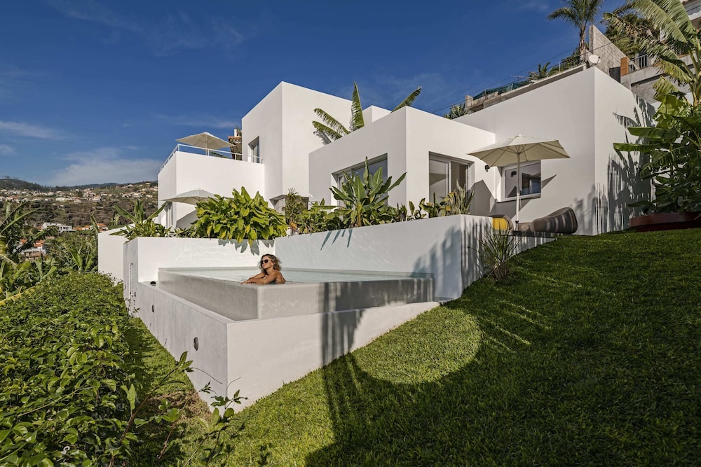 Basic House, 1 Queen Bed, Sea View photo 3