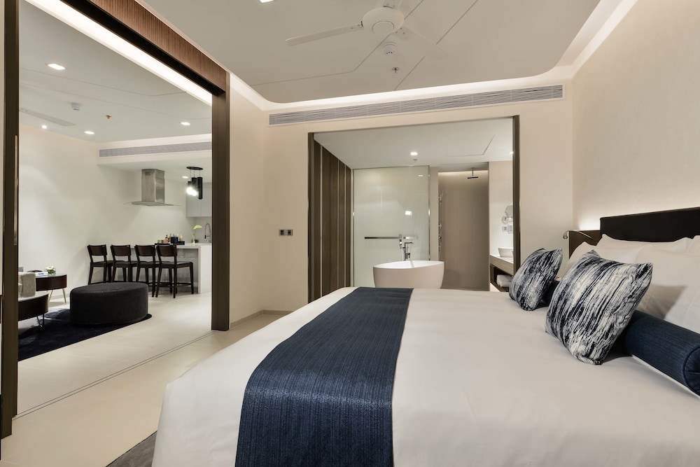 Garden Pool Suite - Free Transfer to Dream Beach Club