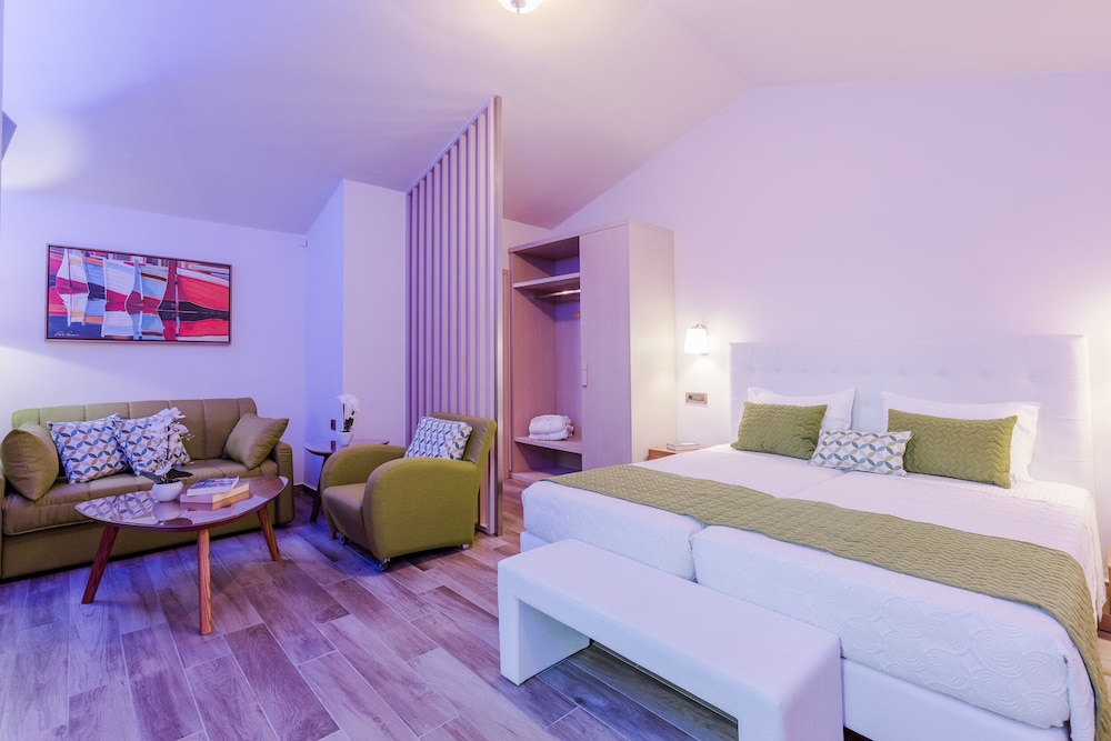 Junior Studio Suite - Photo 5