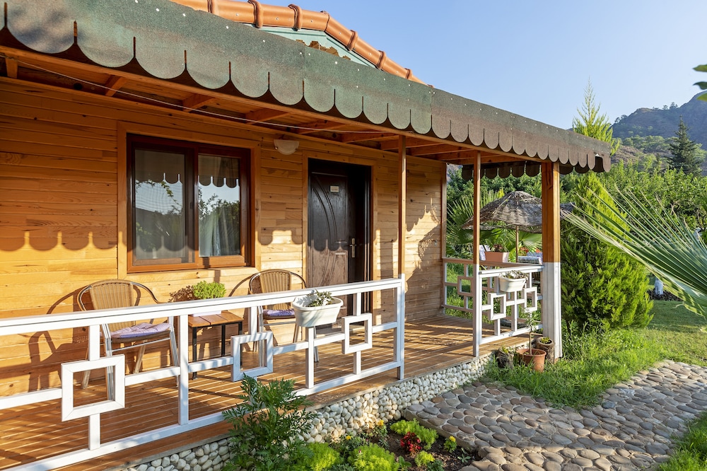Comfort Room, Garden View (Kasımpatı) photo 3