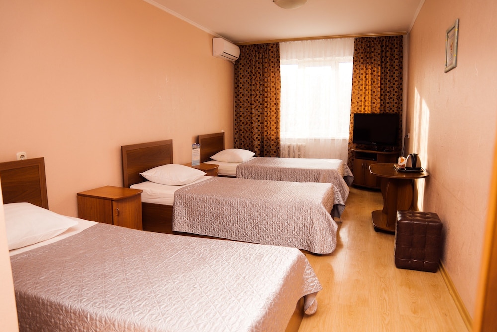 Standard Triple Room photo 3
