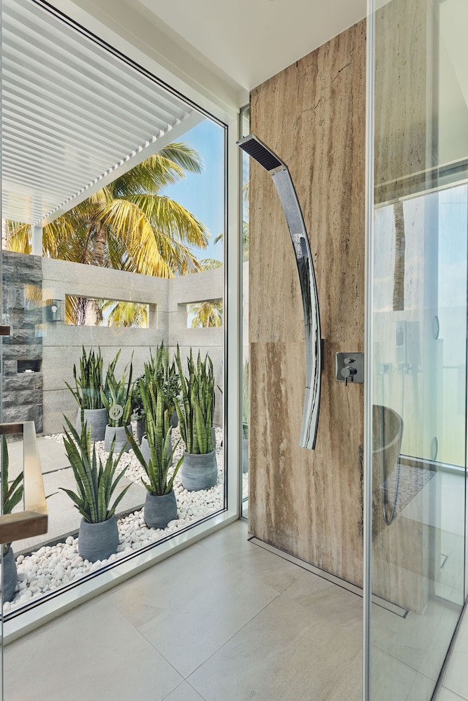 Room, 3 Bedrooms, Private Pool (olhahali Beach Retreat)