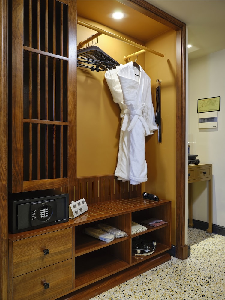 Classic Triple Room - Photo 3