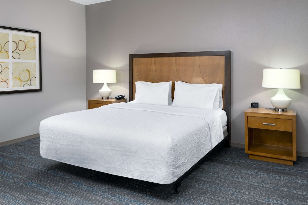Room, 1 King Bed photo 1