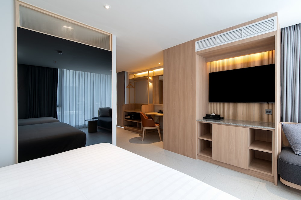 Premier Family Suite photo 2